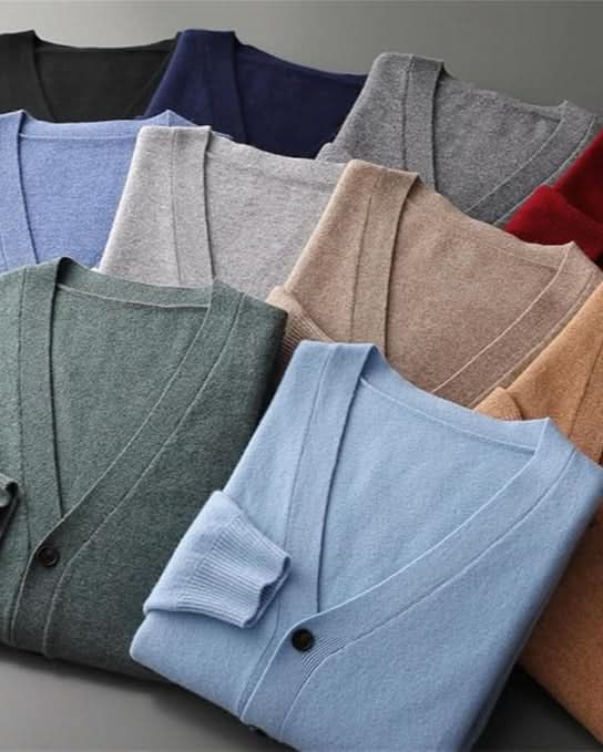 Ashford™ – Extrafine Wool V-Neck Cardigan